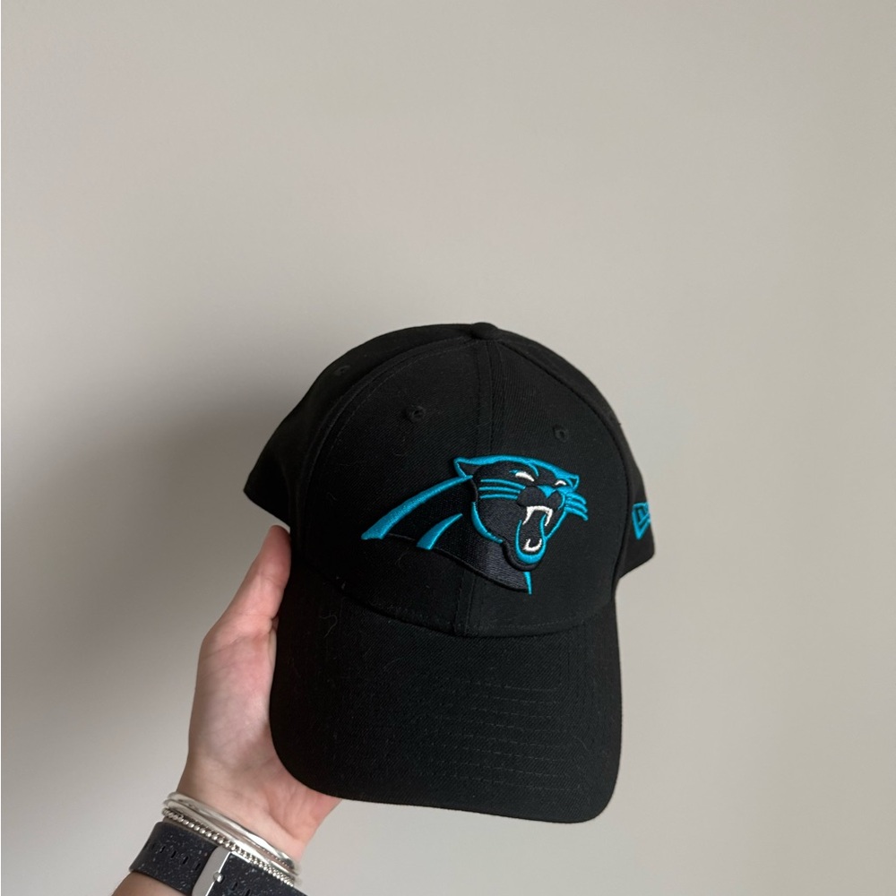 Black Carolina Panther Logo hat